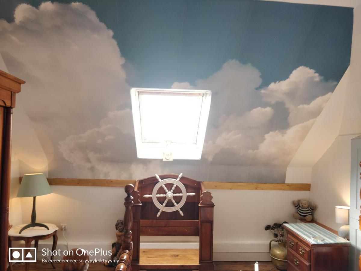 Bed & Breakfast Maison Papillons Plomodiern